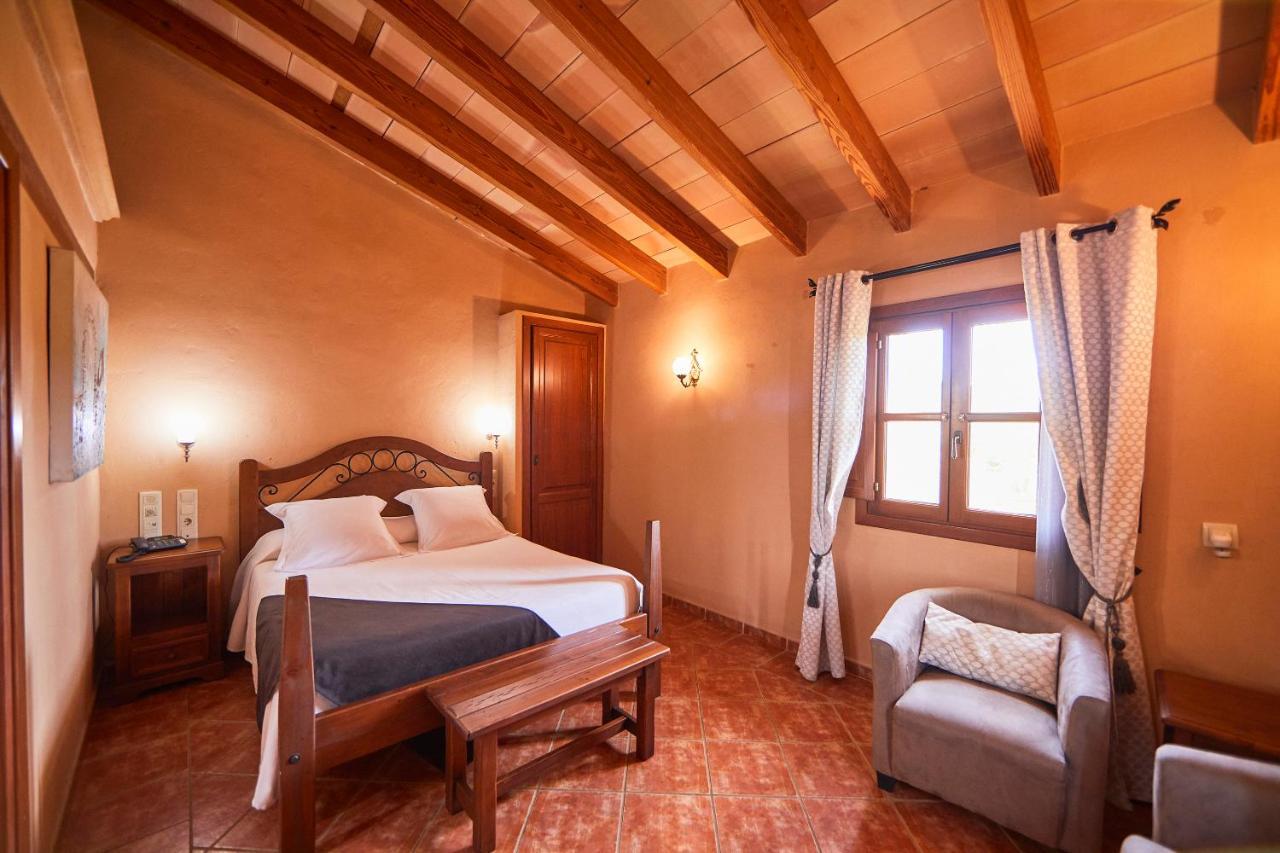 Agroturismo Es Quatre Cantons Бинисалем Экстерьер фото